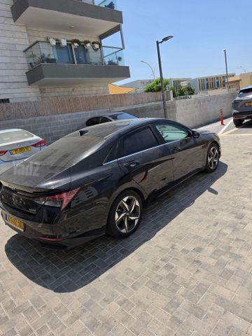 יונדאי אלנטרה
