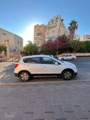 מודעת רכב סוזוקי קרוסאובר