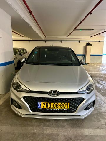 יונדאי i20