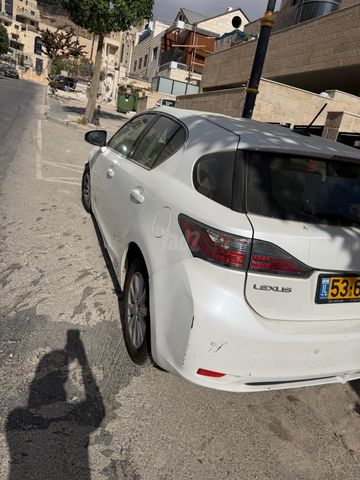 לקסוס CT