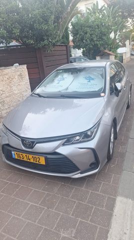 טויוטה קורולה