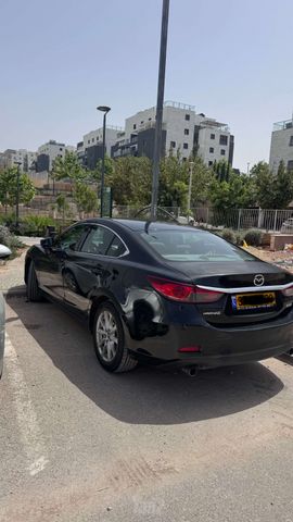 6 Luxury אוט׳ סדאן 4 דל 2.0 (165 כ״ס) [2015-2018]