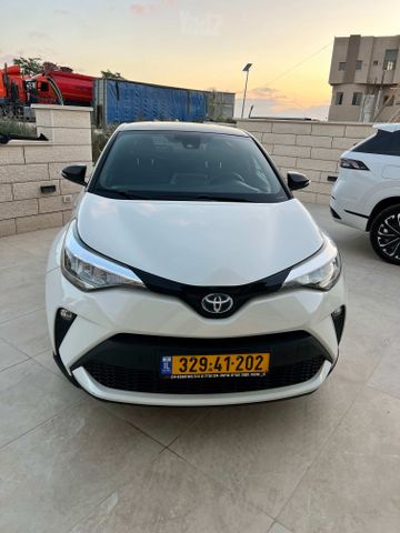 טויוטה C-HR