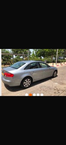 אאודי A4