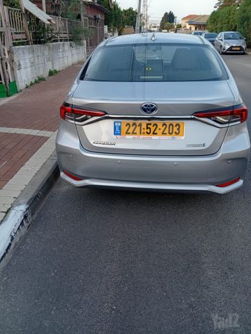 טויוטה קורולה