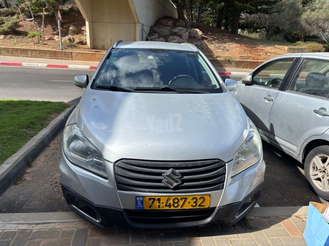 מודעת רכב סוזוקי קרוסאובר