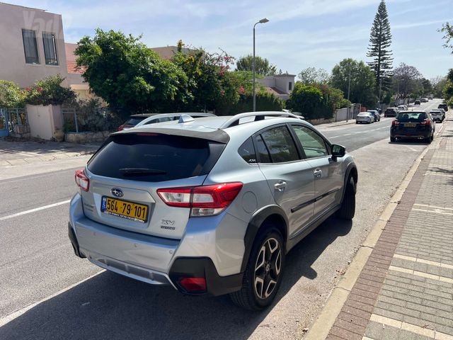 סובארו XV