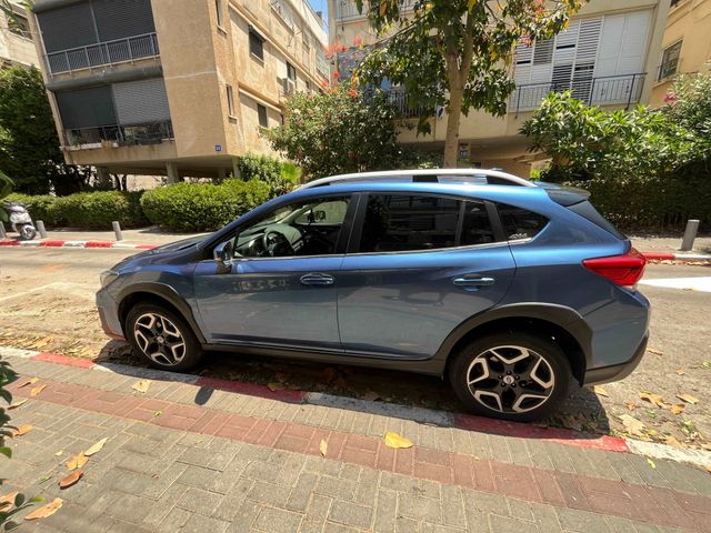 סובארו XV