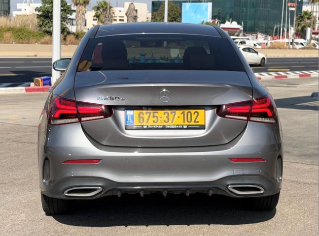 מרצדס-בנץ A-class