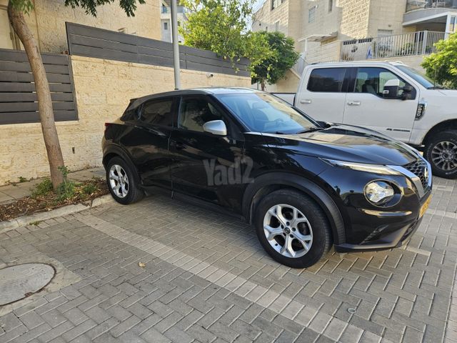 ניסאן ג'וק