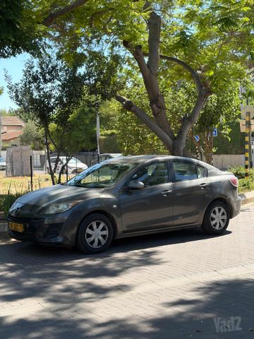 מאזדה 3