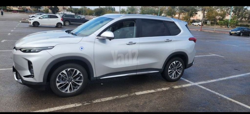איוניק 6 Luxury חשמלי אוט׳ (174 כ״ס)