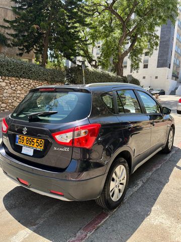 סוזוקי קרוסאובר