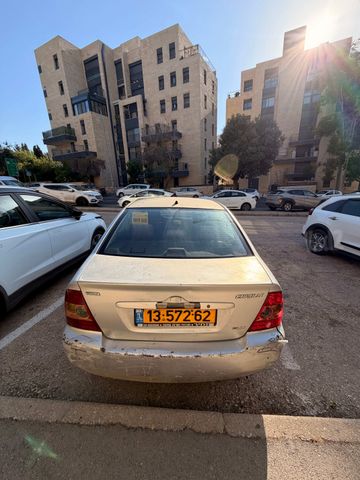 טויוטה קורולה