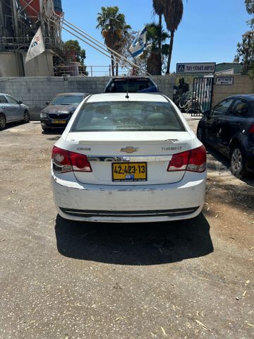 שברולט קרוז