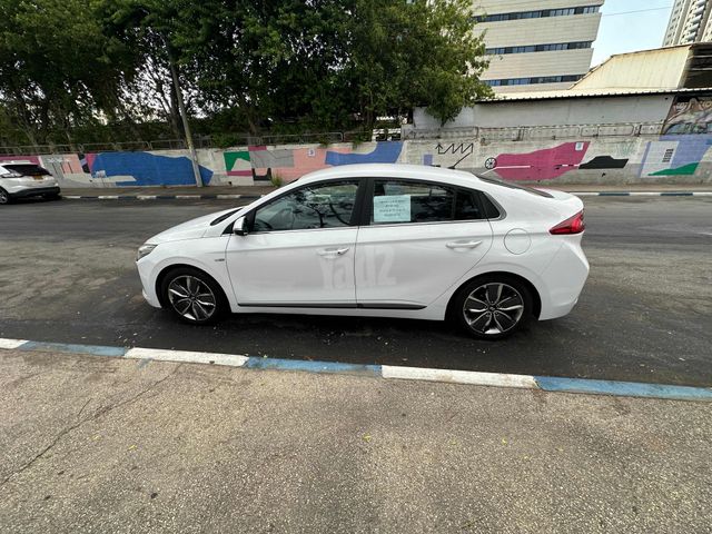 מודעת רכב יונדאי איוניק