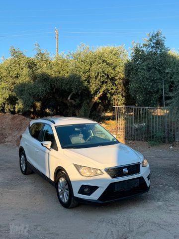 סיאט ארונה
