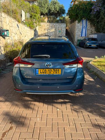 טויוטה אוריס