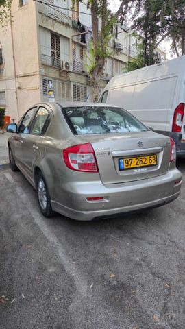 סוזוקי SX4