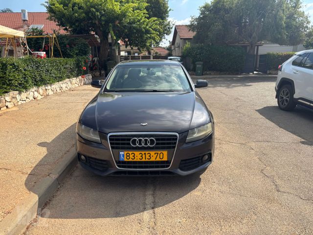 אאודי A4