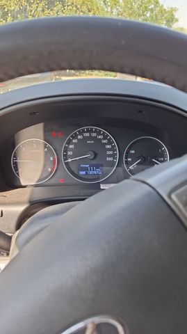 יונדאי H-1 / i800