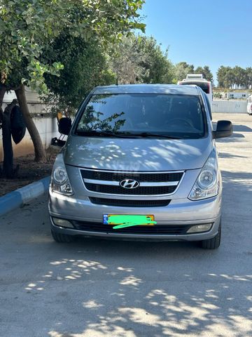 H-1 / i800 GLS ידני קומבי 5 דל 2.5 (136 כ״ס)