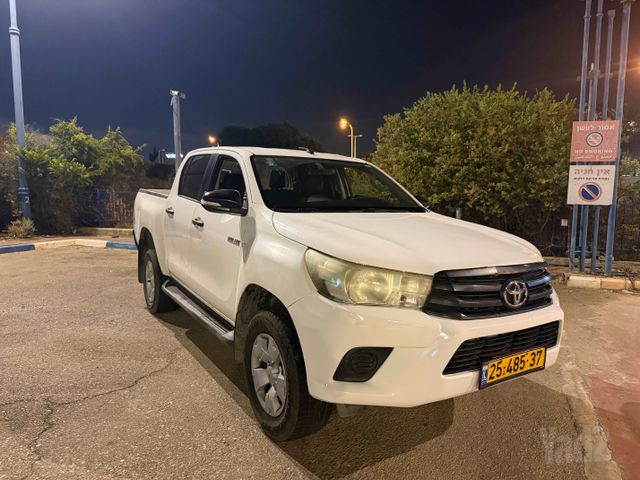 טויוטה היילקס
