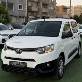 מודעת רכב טויוטה פרואייס סיטי