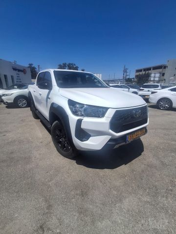 טויוטה היילקס