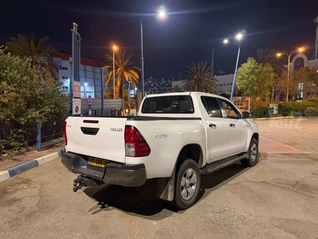 טויוטה היילקס