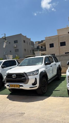טויוטה היילקס