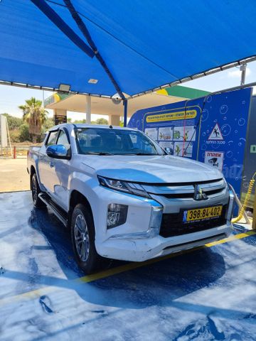 מודעת רכב מיצובישי טרייטון / L200