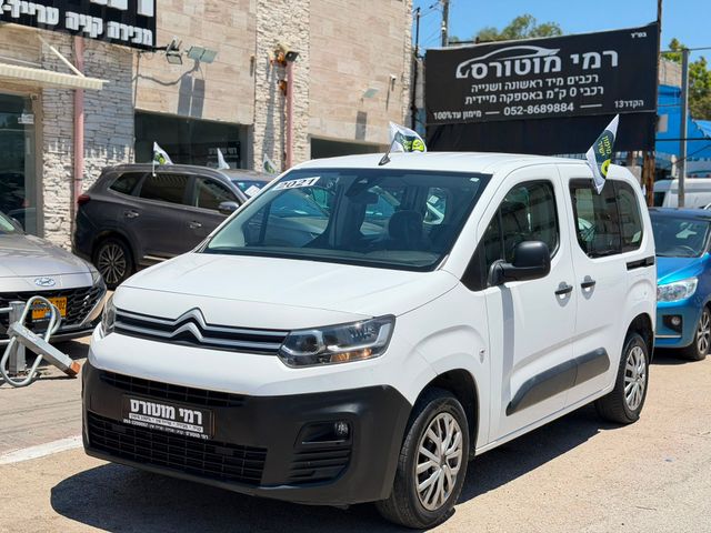 מודעת רכב סיטרואן ברלינגו