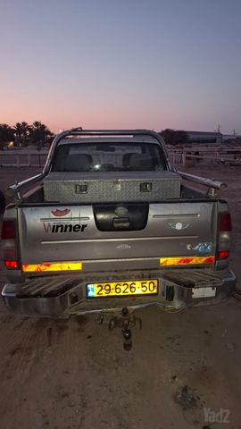ניסאן ווינר