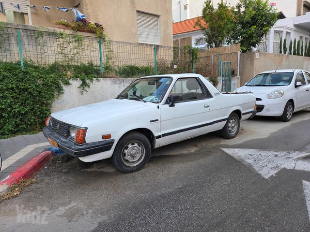 סובארו טנדר (בראט)
