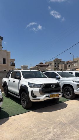 מודעת רכב טויוטה היילקס