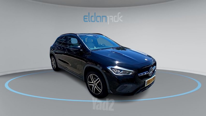 מרצדס-בנץ GLA