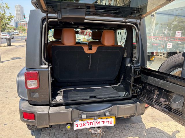 ג'יפ רנגלר