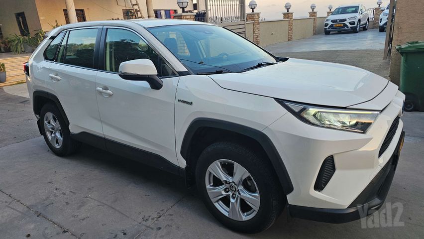 טויוטה RAV4
