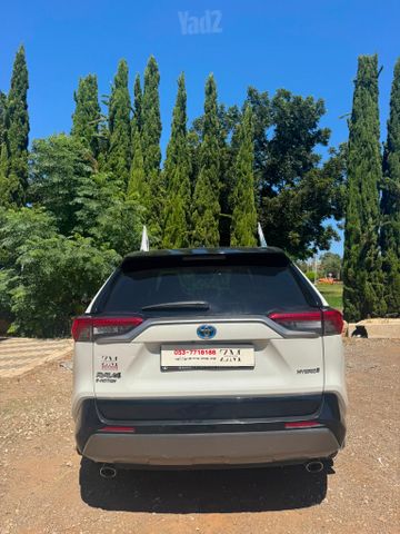 טויוטה RAV4