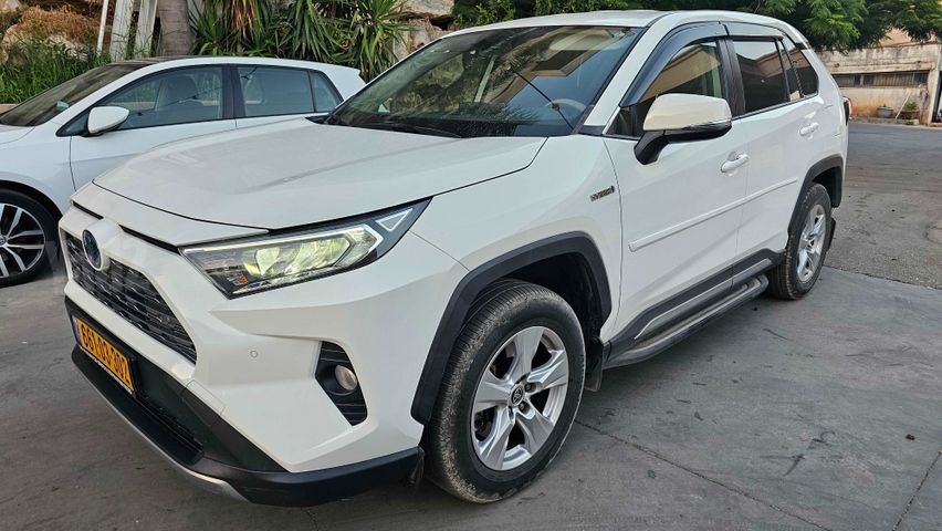 מודעת רכב טויוטה RAV4