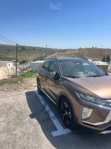 מיצובישי אקליפס קרוס
