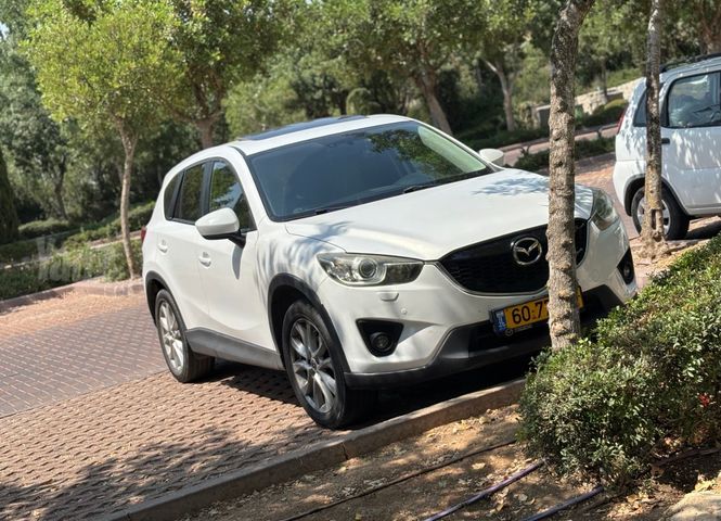 מודעת רכב מאזדה CX-5