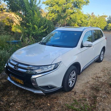 מיצובישי אאוטלנדר