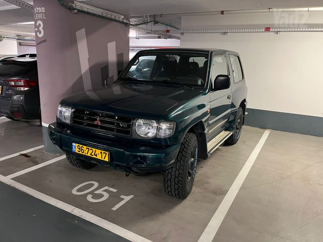 מיצובישי פג'רו