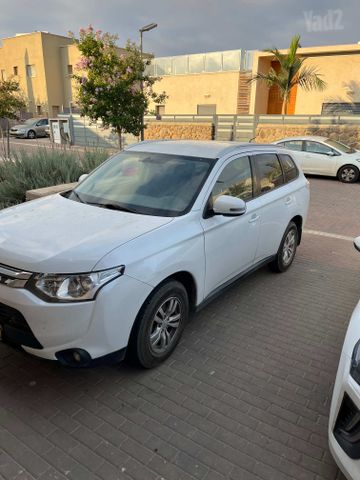 מודעת רכב מיצובישי אאוטלנדר