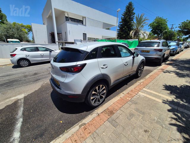 מאזדה CX-3