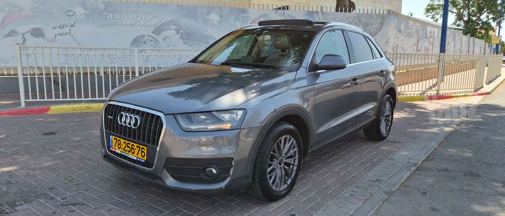 אאודי Q3