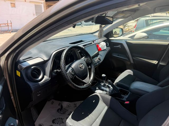מודעת רכב טויוטה RAV4