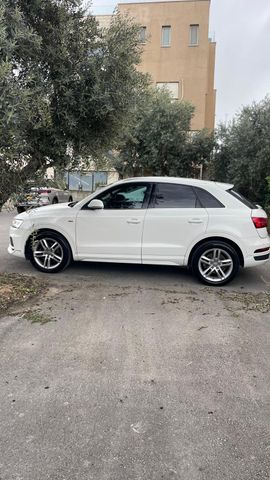 אאודי Q3